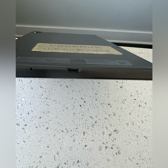 Tablets (2) - Picture 7 of 9